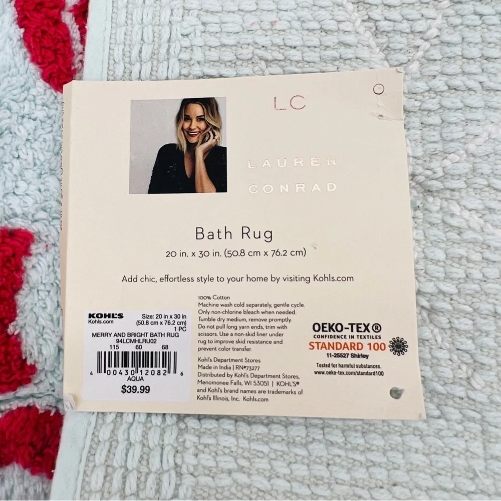 LC Lauren Conrad Merry & Bright Snowflake Christmas Rug